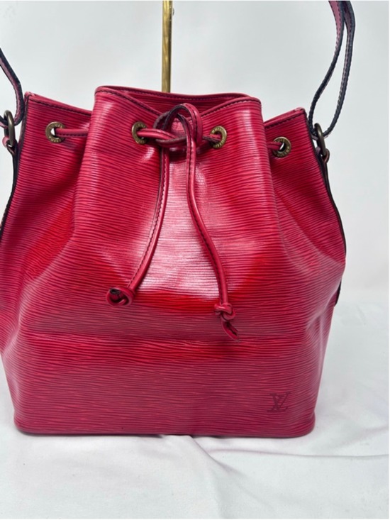 Louis Vuitton Handbags - Louis Vuitton Epi Leather Noe Red Drawstring Shoulder Bag Black Interior